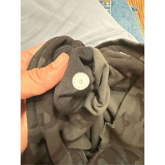 Lululemon Incognito Camo Multi Grey High-Rise Pull On Stretch Align Pant Size 8 - Picture 4 of 5